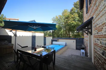 Maison de village, 150m², 6P, avec terrasse et piscine – Image 3