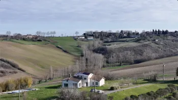 Grande villa avec vue exceptionnelle sur les Pyrénées – Image 18